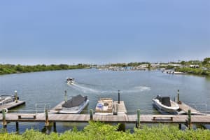 121 Lagoon Ct, New Smyrna Beach, FL 32169, Sold 10/24/19