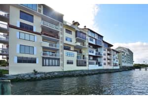 742 Marina Point Dr, Daytona Beach, FL 32114, Sold 04/30/20