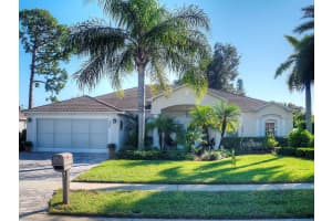 335 Mariners Gate Dr, Edgewater, FL 32141, Sold 02/27/20
