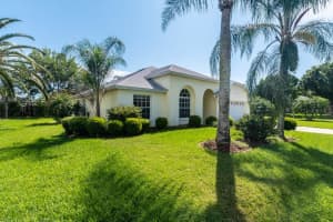 5500 St Regis Way, Port Orange, FL 32128, Sold 07/27/20
