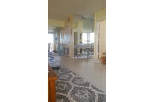 601 N Atlantic Ave, New Smyrna Beach, FL 32169, Sold 11/22/20