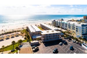 111 N Atlantic Ave, New Smyrna Beach, FL 32169, Sold 06/26/20