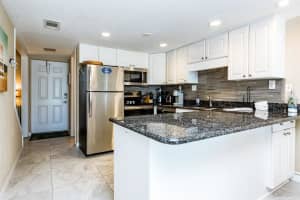 111 N Atlantic Ave, New Smyrna Beach, FL 32169, Sold 06/26/20