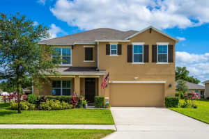 822 Oak Holw Lp, DeLand, FL 32724, Sold 09/21/20