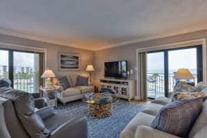 5207 S Atlantic Ave, New Smyrna Beach, FL 32169, Sold 07/01/20
