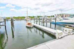 4621 Rivers Edge Village Ln, Ponce Inlet, FL 32127, Sold 09/18/20