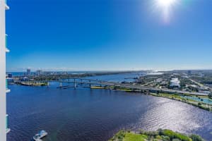 231 Riverside Dr, Holly Hill, FL 32117, Sold 04/06/21