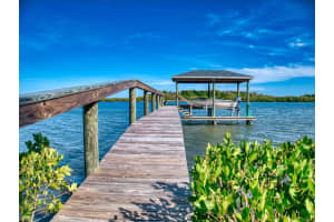 275 Golden Bay Blvd, Oak Hill, FL 32759, Sold 02/16/21