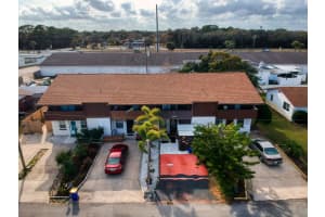 26 Blue Heron Dr, Edgewater, FL 32141, Sold 04/30/21