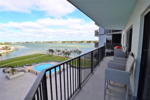 503 Causeway N, New Smyrna Beach, FL 32169, Sold 04/05/21