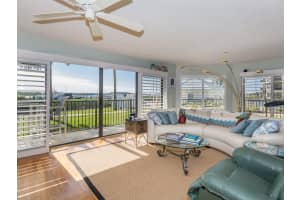 2700 N Peninsula Ave, New Smyrna Beach, FL 32169, Sold 02/26/21