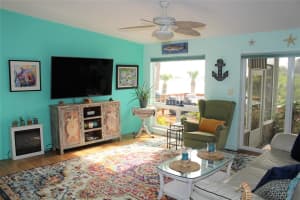 325 Marsh Lndg Dr, Oak Hill, FL 32759, Sold 09/24/21