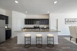 1029 Wanderer Dr, Deltona, FL 32738, Sold 04/30/21