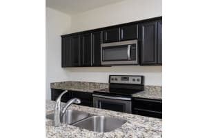 1029 Wanderer Dr, Deltona, FL 32738, Sold 04/30/21