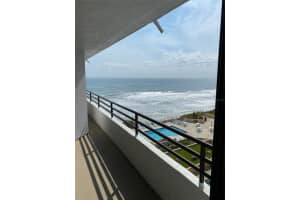 3013 S Atlantic Ave, Daytona Beach Shores, FL 32118, Sold 04/20/21