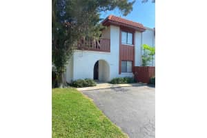 2032 Oak Meadow Cir, South Daytona, FL 32119, Sold 07/02/21