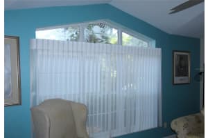 325 Water Landing Dr, Oak Hill, FL 32759, Sold 06/04/21