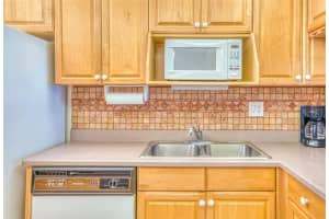 4153 S Atlantic Ave, New Smyrna Beach, FL 32169, Sold 06/03/21