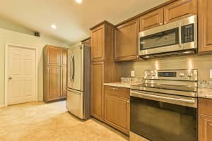 3857 Sunset Cove Dr, Port Orange, FL 32129, Sold 07/09/21