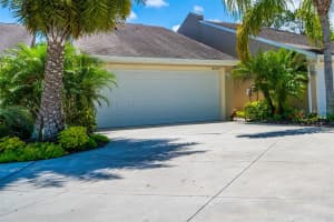 2257 Hawks Cove Cir, New Smyrna Beach, FL 32168, Sold 07/02/21