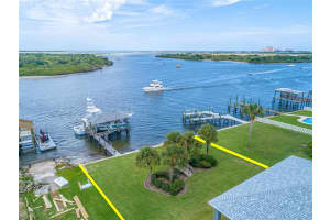 103 Cunningham Dr, New Smyrna Beach, FL 32168, Sold 01/21/22