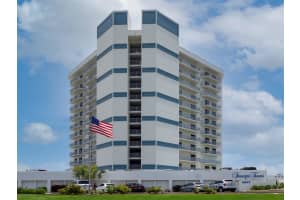 5207 S Atlantic Ave, New Smyrna Beach, FL 32169, Sold 09/14/21