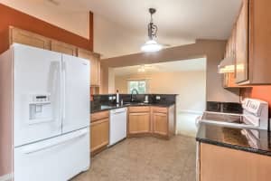 3905 Sunset Cove Dr, Port Orange, FL 32129, Sold 12/07/21