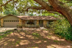 938 Torchwood Dr, DeLand, FL 32724, Sold 08/27/21