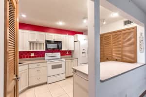 931 Meadow View Dr, Port Orange, FL 32127, Sold 09/17/21