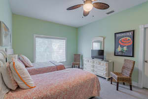 423 N Atlantic Ave, New Smyrna Beach, FL 32169, Sold 04/01/22