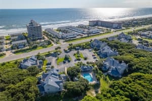 4244 Sun Village Ct, New Smyrna Beach, FL 32169, Sold 12/14/21