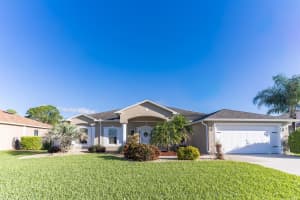 203 Edgewater Terrace Dr, Edgewater, FL 32141, Sold 11/04/21