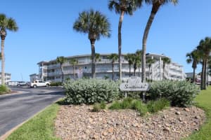 4841 Saxon Dr, New Smyrna Beach, FL 32169, Sold 02/17/22
