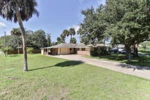 700 Green Rd, New Smyrna Beach, FL 32168, Sold 11/16/21