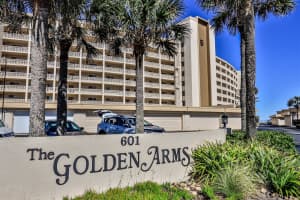 601 N Atlantic Ave, New Smyrna Beach, FL 32169, Sold 01/05/22