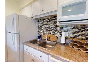 4225 S Atlantic Ave, New Smyrna Beach, FL 32169, Sold 01/07/22
