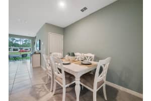 29 Bella Oaks Dr, Port Orange, FL 32129, Sold 05/27/22