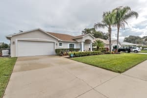 351 Mariners Gate Dr, Edgewater, FL 32141, Sold 02/23/22