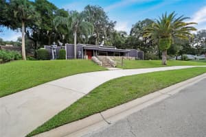 31 Pebble Beach Dr, Ormond Beach, FL 32174, Sold 02/16/22
