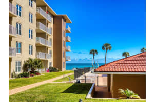 4155 S Atlantic Ave, New Smyrna Beach, FL 32169, Sold 04/08/22