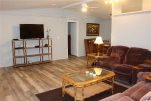 148 Apache Ct, Oak Hill, FL 32759, Sold 04/07/22