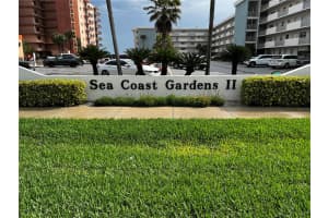 4151 S Atlantic Ave, New Smyrna Beach, FL 32169, Sold 04/25/22