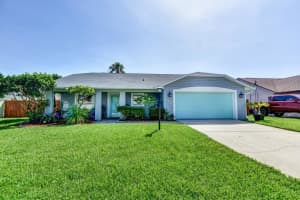 4439 Katy Dr New Smyrna Beach, FL 32169 - MLS#MFRNS1068394