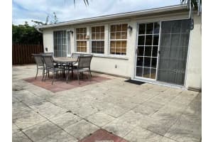 301 Sea Hawk Ct, Edgewater, FL 32141, Sold 09/01/22