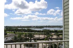6 Riverwalk Drive, New Smyrna Beach, FL 32169, Sold 03/16/23