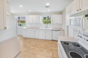 222 Venetian Way S, Port Orange, FL 32127, Sold 09/28/22