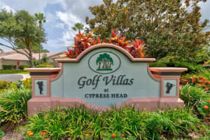 24 Golf Villa Dr, Port Orange, FL 32128, Sold 09/13/22