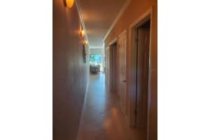 520 S Peninsula Ave, New Smyrna Beach, FL 32169, Sold 10/10/22