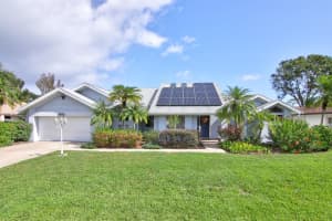 1917 Seclusion Dr, Port Orange, FL 32128, Sold 12/09/22