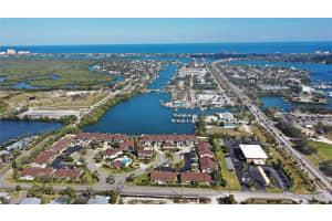 129 Lagoon Ct, New Smyrna Beach, FL 32169, Sold 03/07/23